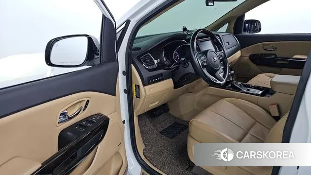 Kia The New Carnival 2020 Белый из Кореи, фото 2