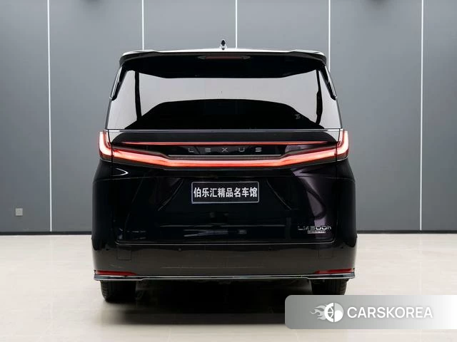 Lexus LM 2026 Черный из Китая, фото 2