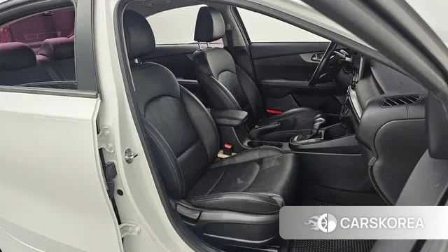 Kia Come New K3 2018 Белый из Кореи, фото 2