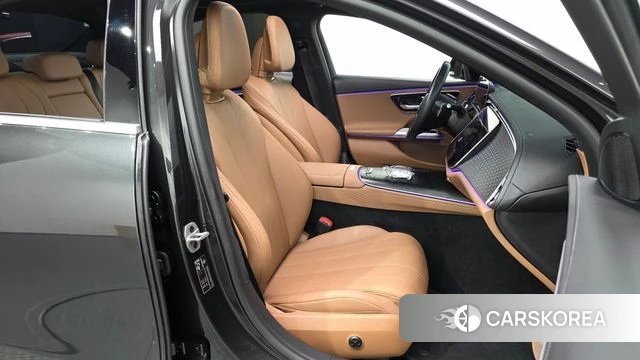 Mercedes-Benz E-Class W214 2024 Серый из Кореи, фото 2