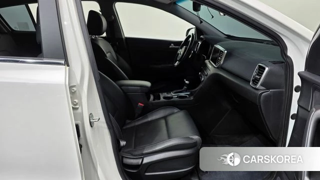 Kia Sportage The Bold 2021 Белый из Кореи, фото 2