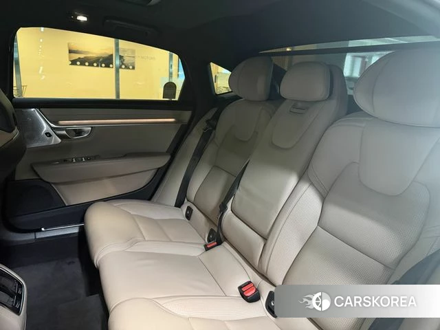 Volvo S90 2025 Белый из Кореи, фото 2