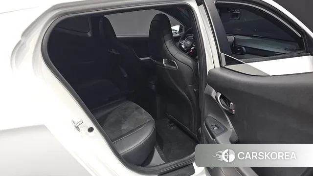 Hyundai Veloster (JS) 2021 Белый из Кореи, фото 2