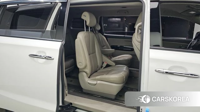 Kia The New Carnival 2018 Белый из Кореи, фото 2