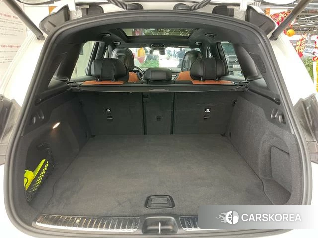 Mercedes-Benz GLC 2024 Белый из Китая, фото 2
