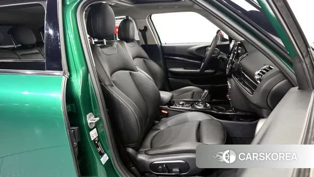 Mini Cooper D Clubman 2020 Зеленый из Кореи, фото 2