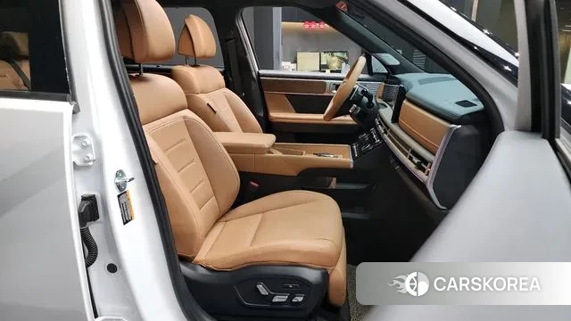 Hyundai Santa Fe (MX5) 2024 Белый из Кореи, фото 2