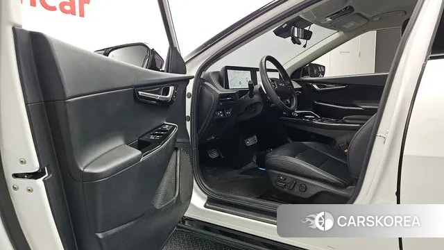 Kia EV6 2022 Белый из Кореи, фото 2