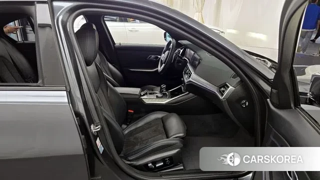 BMW 3 Series (G20) 2020 Серый из Кореи, фото 2