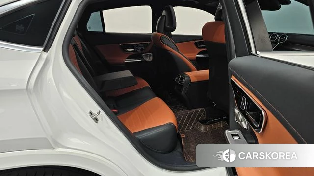 Mercedes-Benz GLC-Class X254 2024 Белый из Кореи, фото 2