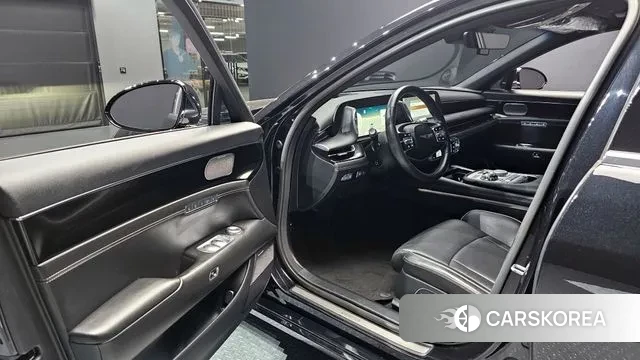 Genesis G90 (RS4) 2022 Черный из Кореи, фото 2