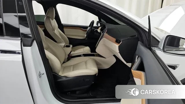 Tesla Model X 2020 Белый из Кореи, фото 2