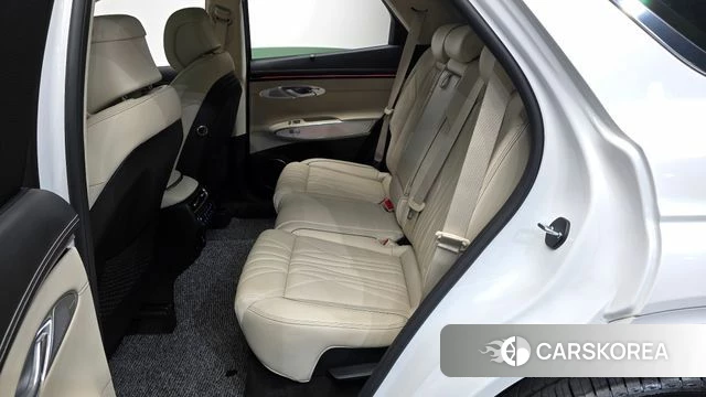 Genesis GV70 2025 Белый из Кореи, фото 2