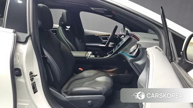 Mercedes-Benz EQE V295 2024 Белый из Кореи, фото 2