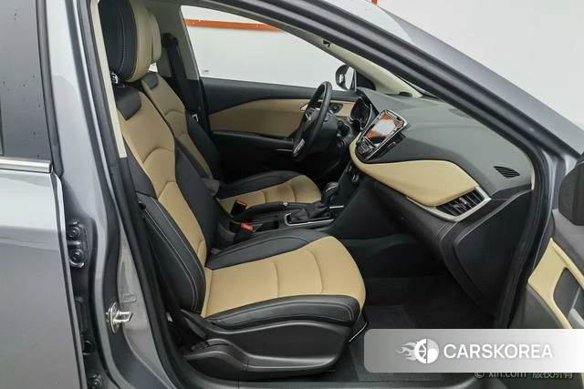 Chevrolet Cruze 2022 Темно-серый из Китая, фото 2