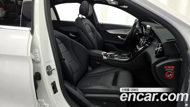 Mercedes-Benz C-Class W205 2020 Белый из Кореи, фото 2