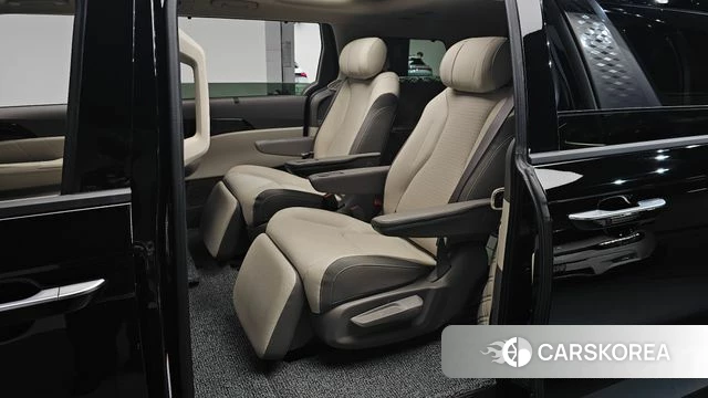 Kia The New Carnival 4th Generation 2025 Черный из Кореи, фото 2