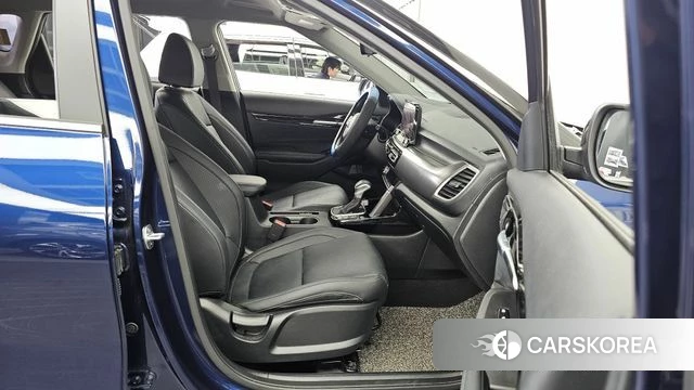 Kia Seltos 2019 Синий из Кореи, фото 2