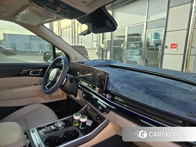 Kia The New Carnival 4th Generation 2024 Черный из Кореи, фото 2