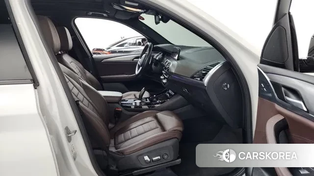 BMW X3 (G01) 2021 Белый из Кореи, фото 2