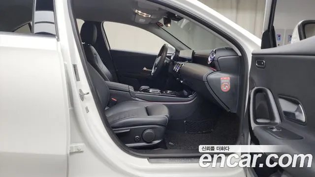 Mercedes-Benz A-Class W177 id 2680072 из Кореи 2