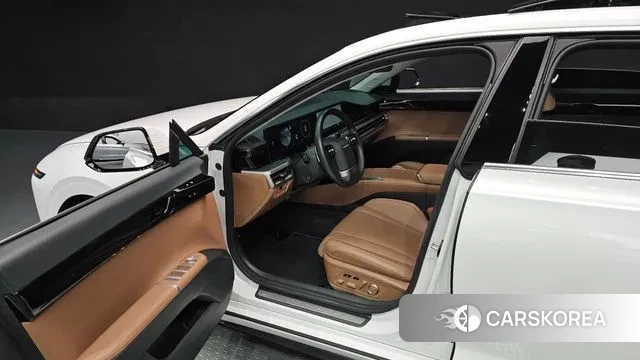 Hyundai Grandeur (GN7) 2024 Белый из Кореи, фото 2