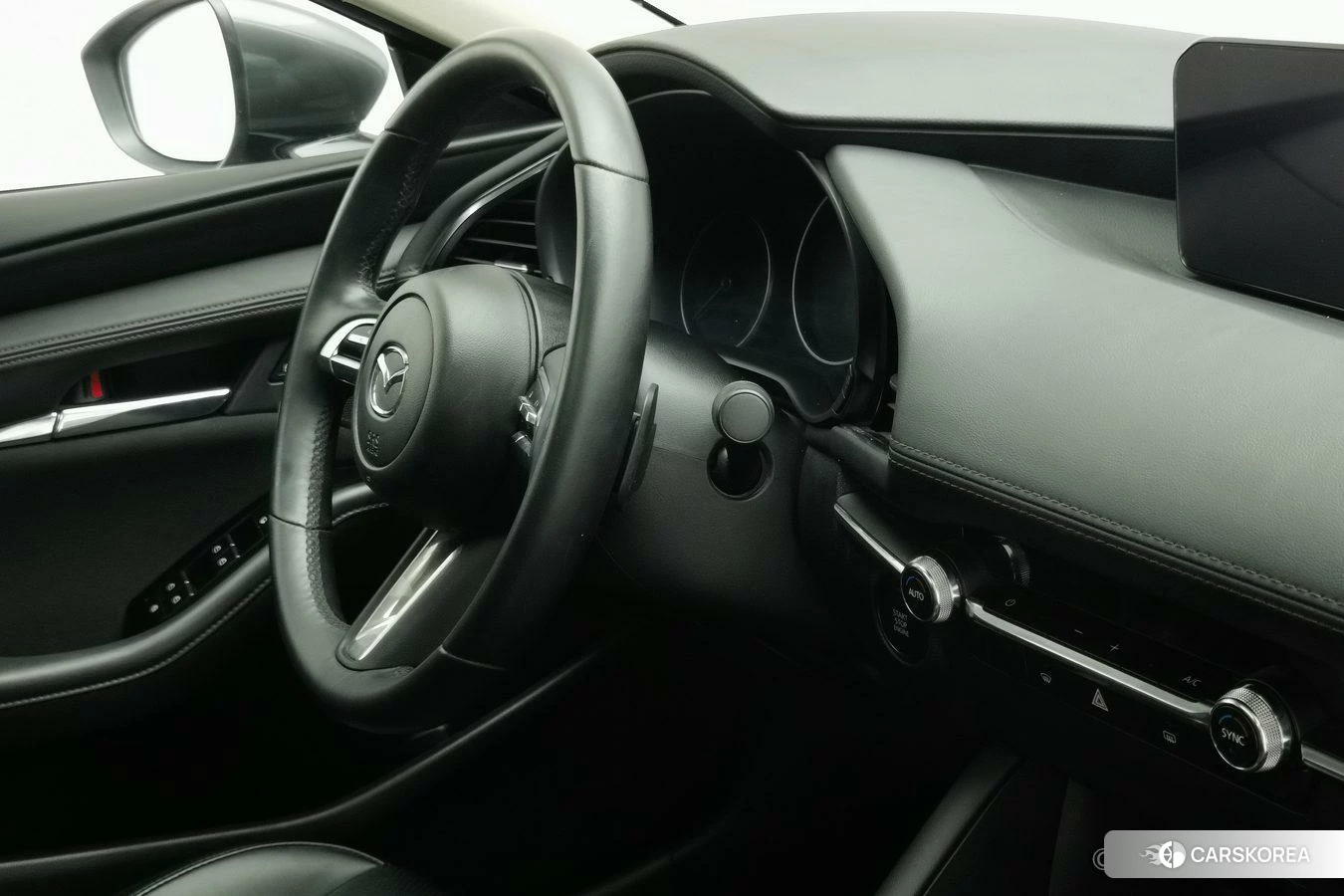 Mazda 3 2022 Темно-серый из Китая, фото 2