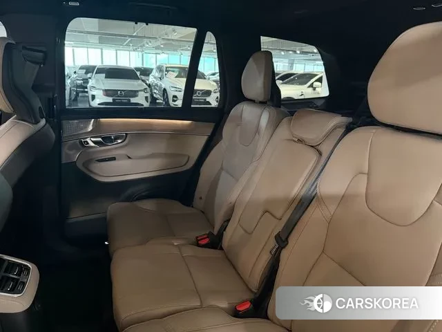 Volvo XC90 second Generation 2025 Белый из Кореи, фото 2