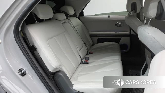Hyundai Ionic 5 2022 Серебристо-серый из Кореи, фото 2