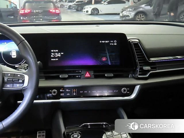 Kia Sportage 5th Generation 2023 Белый из Кореи, фото 2