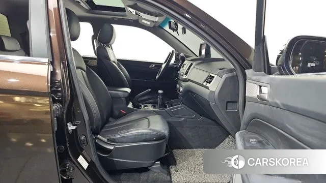 Ssangyong Rexton Sports 2018 Коричневый из Кореи, фото 2