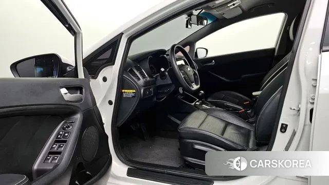 Kia The New K3 2018 Белый из Кореи, фото 2