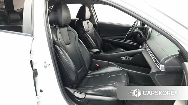 Hyundai Avante Hybrid (CN7) 2021 Белый из Кореи, фото 2