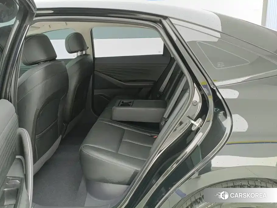 Nissan N6 2026 Черный из Китая, фото 2