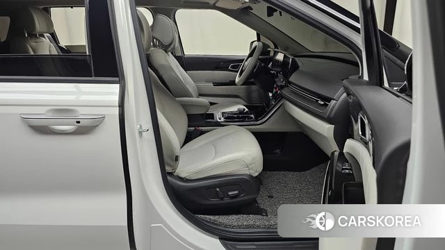Kia Carnival 4th generation 2020 Белый из Кореи, фото 2