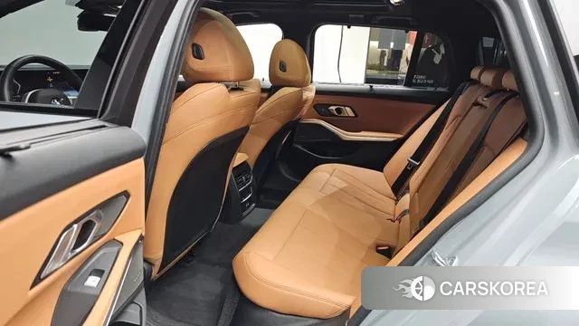 BMW 3 Series (G20) 2025 Цвет галактики из Кореи, фото 2