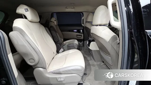 Kia Carnival 4th generation 2022 Черный из Кореи, фото 2