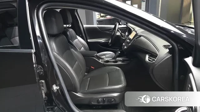 Chevrolet (GM Daewoo) The New Malibu 2021 Черный из Кореи, фото 2