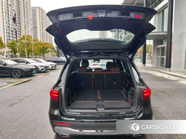 Mercedes-Benz GLB 2025 Черный из Китая, фото 2