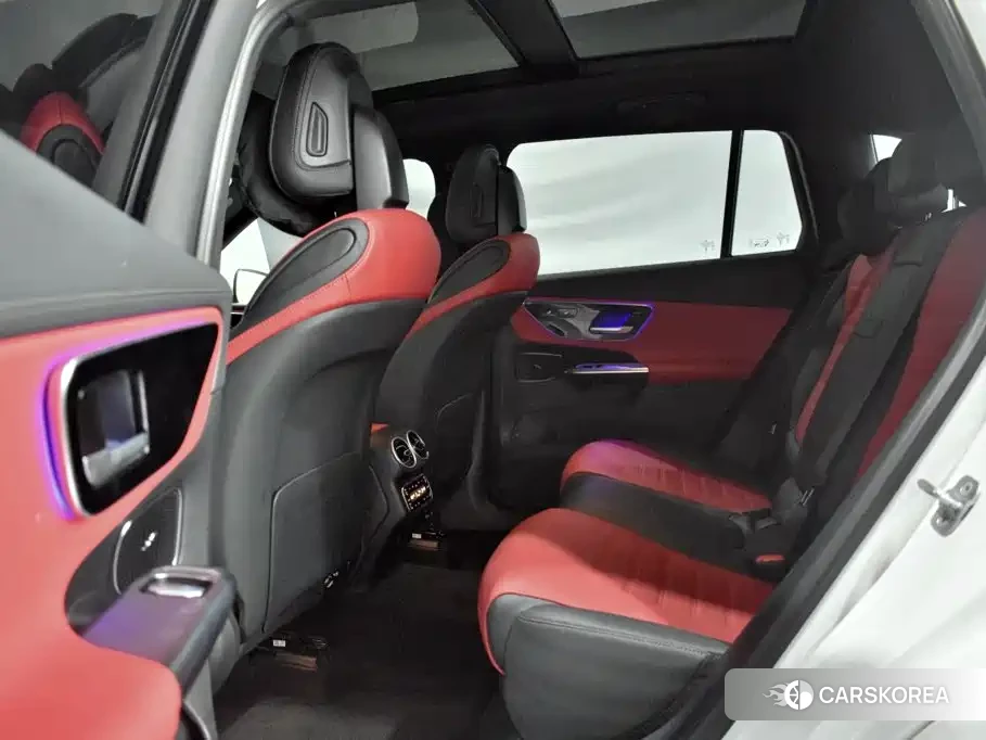 Mercedes-Benz GLC 2023 Белый из Китая, фото 2
