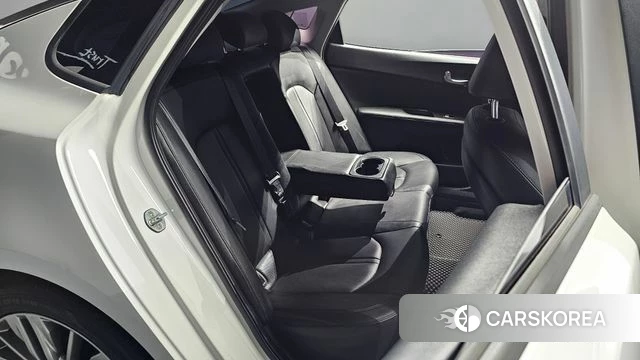 Kia The New K5 2nd generation 2018 Белый из Кореи, фото 2