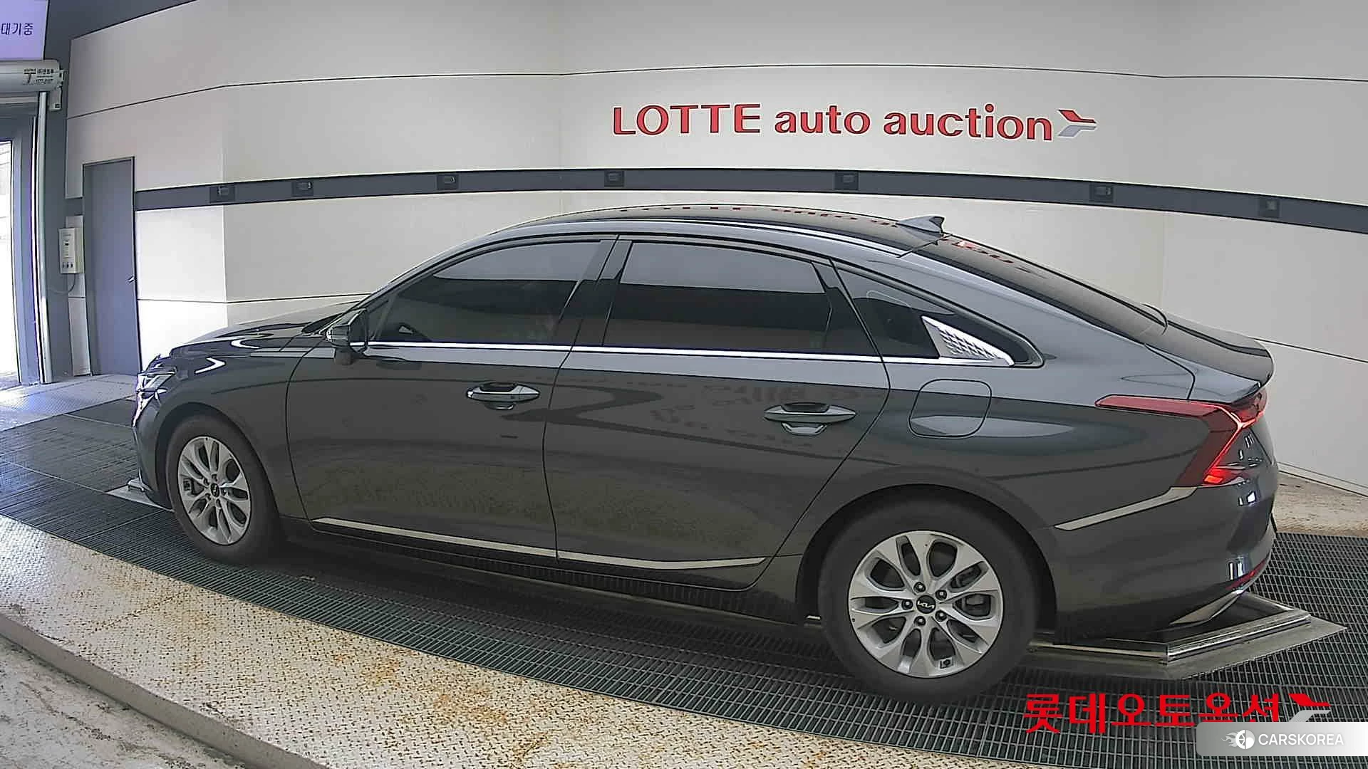 Kia K8 2022 Interstellagray из Кореи, фото 2