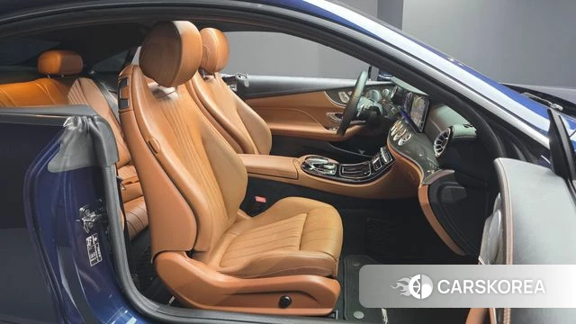 Mercedes-Benz E-Class W213 2019 Синий из Кореи, фото 2