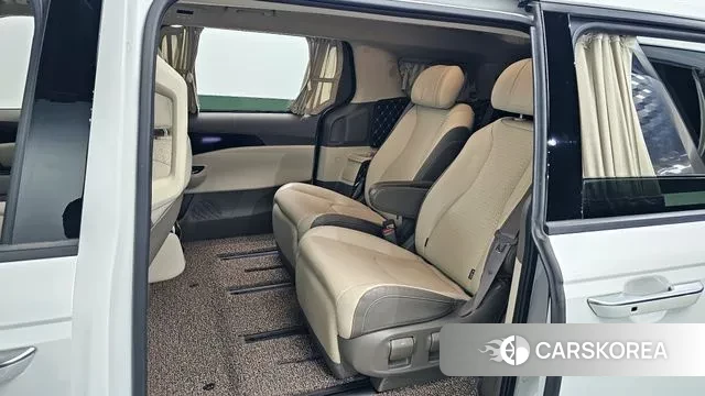 Kia Carnival 4th generation 2023 Белый из Кореи, фото 2
