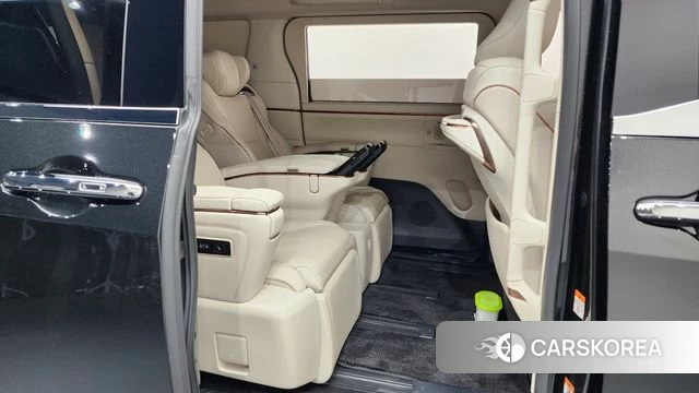 Lexus LM Second Generation 2025 Черный из Кореи, фото 2
