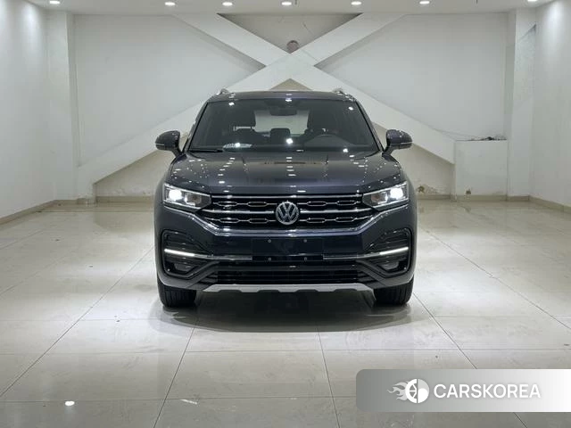 Volkswagen Tanyue 2021 Темно-серый из Китая, фото 2