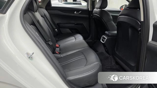 Kia K5 3rd generation 2022 Белый из Кореи, фото 2