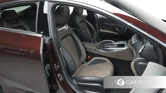 Mercedes-Benz AMG GT 2023 Коричневый из Кореи, фото 2