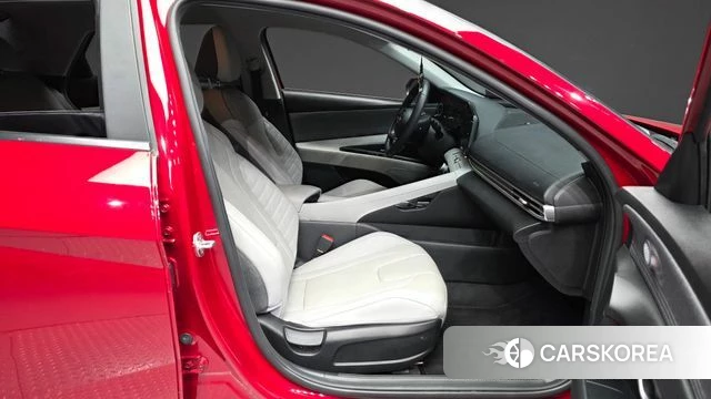 Hyundai Avante (CN7) 2021 Красный из Кореи, фото 2