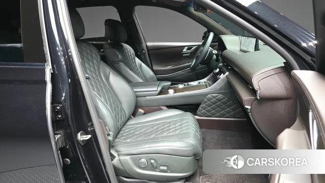 Genesis GV80 2022 Черный из Кореи, фото 2